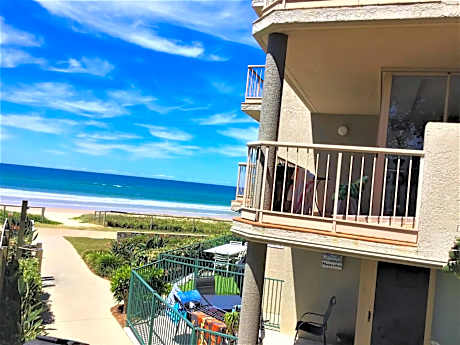 Sanctuary Beach Resort