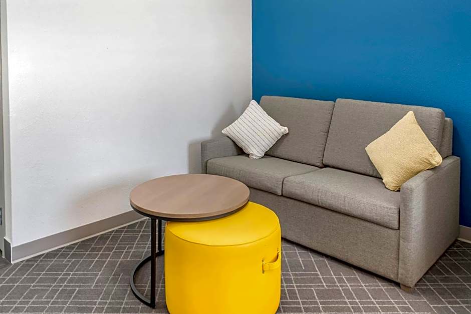 Comfort Inn & Suites El Paso I-10 Airport Area
