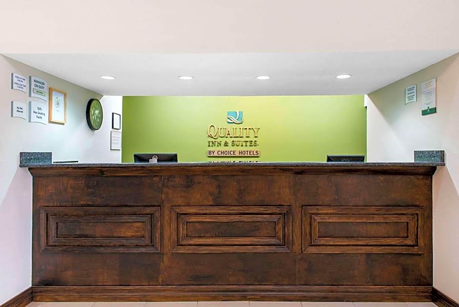 Quality Inn & Suites Anderson I-69