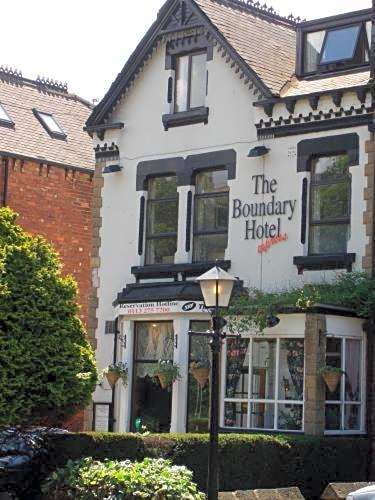 The Boundary Hotel - B&B