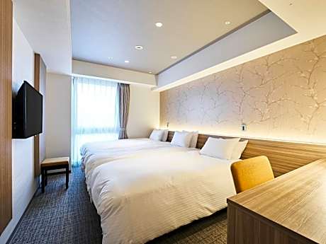 Standard Triple Room - Non-Smoking
