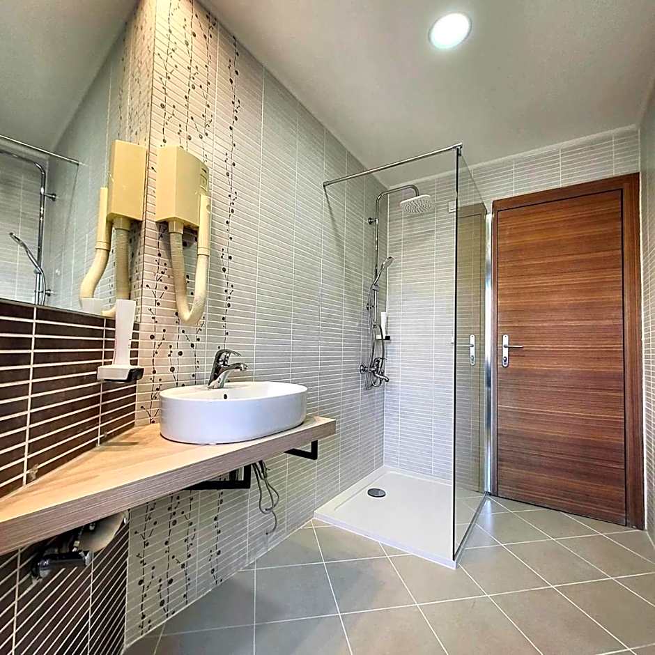 Hotel City View Deluxe