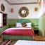 Riad Davina