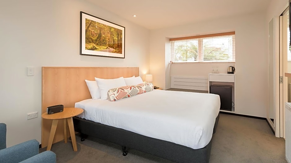 Heartland Hotel Glacier Country