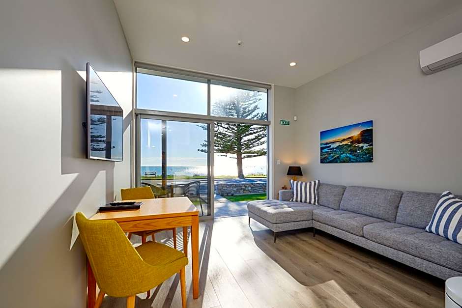 Shearwater Apartments