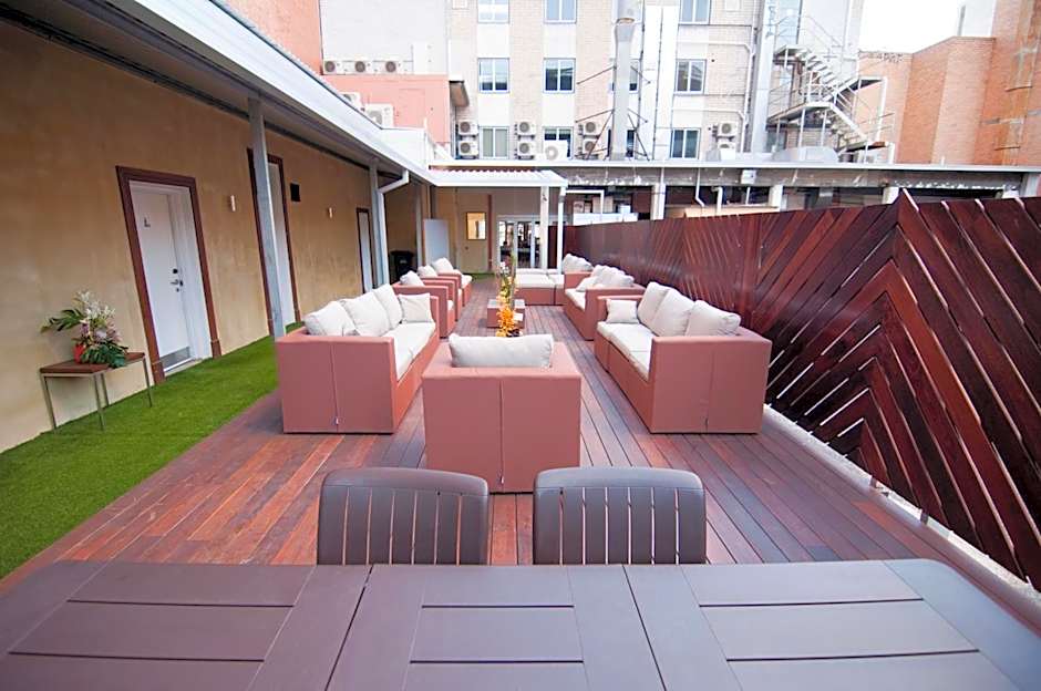 Kangaroo Inn