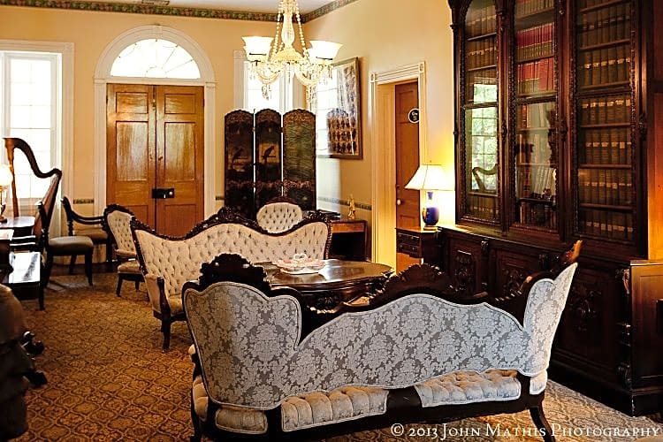Monmouth Historic Inn