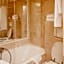 La Bourse Hotel