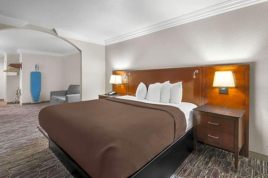 SureStay Plus by Best Western Benbrook Fort Worth