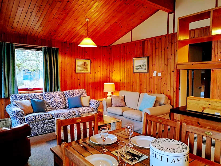 Loch Monzievaird Chalets