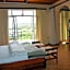 Ryan's Bay Hotel