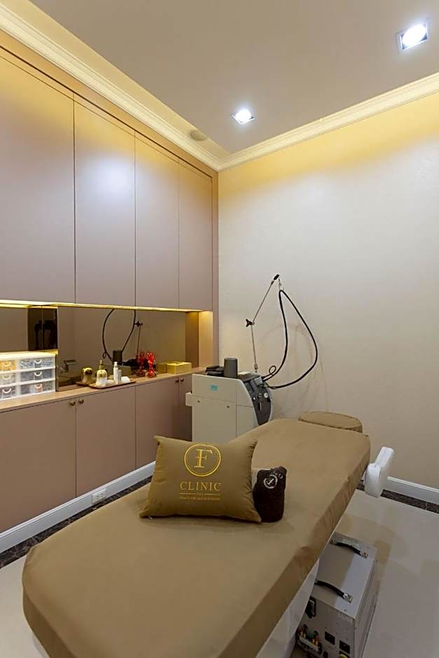 Grand 5 Hotel & Plaza Sukhumvit Bangkok