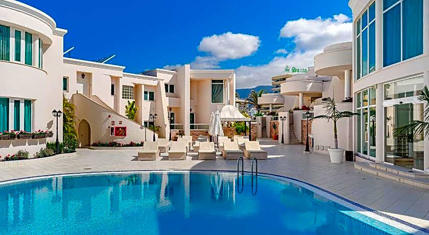 Hotel Flamingo Suites