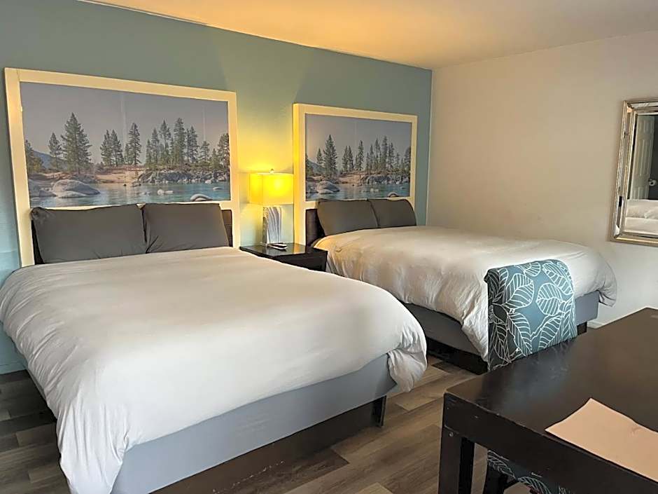Bluebird Day Inn & Suites