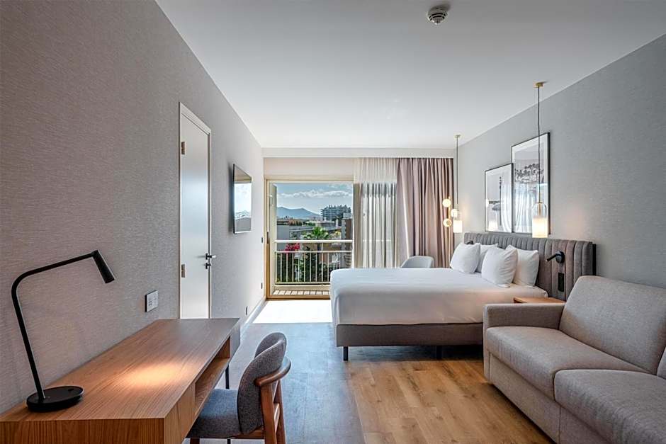 Radisson Hotel Cannes Seaside