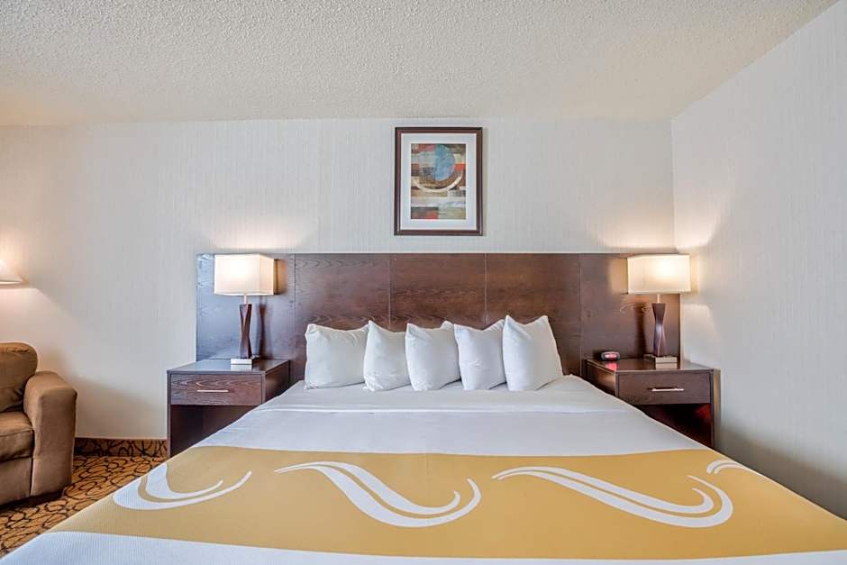 Quality Inn & Suites Escanaba North