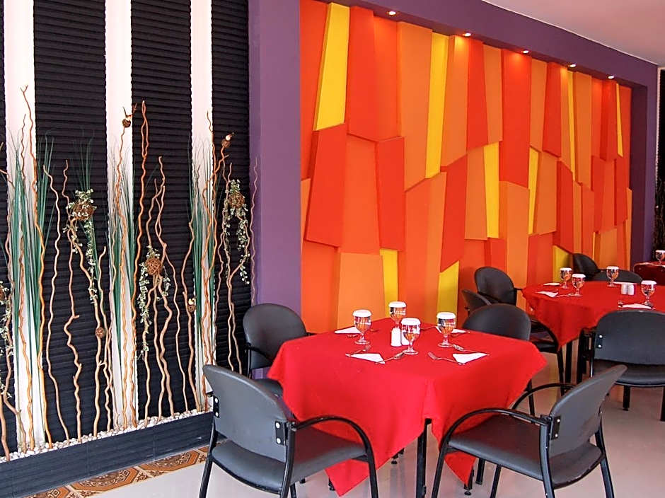 Grand Sari Hotel