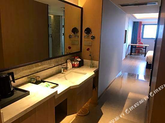 Shipu Hotel (Ningbo Science and Technology Innovation Center, Wisdom Park)