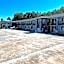 Garden Inn & Suites