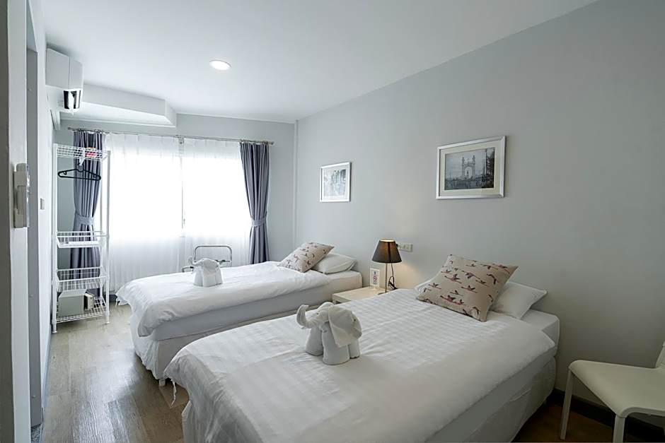 Photo 1 of 11 of Standard 2 Beds