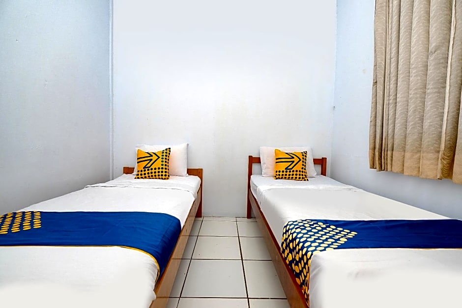 OYO 2240 Simpang Tujuh Residence