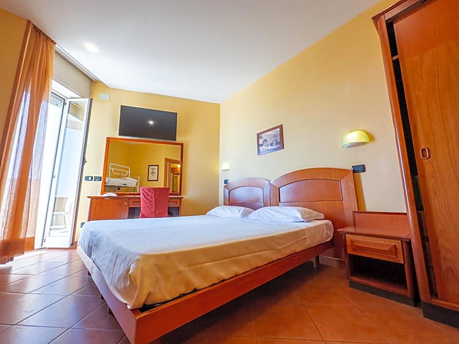 Hotel Audi Frontemare