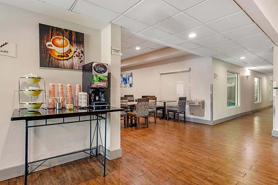 Quality Inn & Suites Union City - Atlanta South