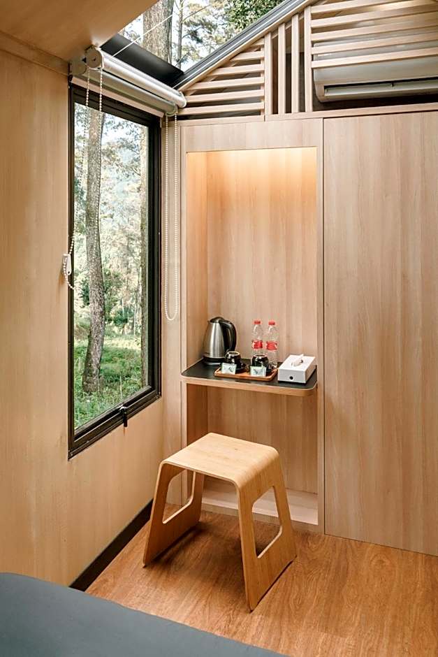 Bobocabin Pacet, Mojokerto