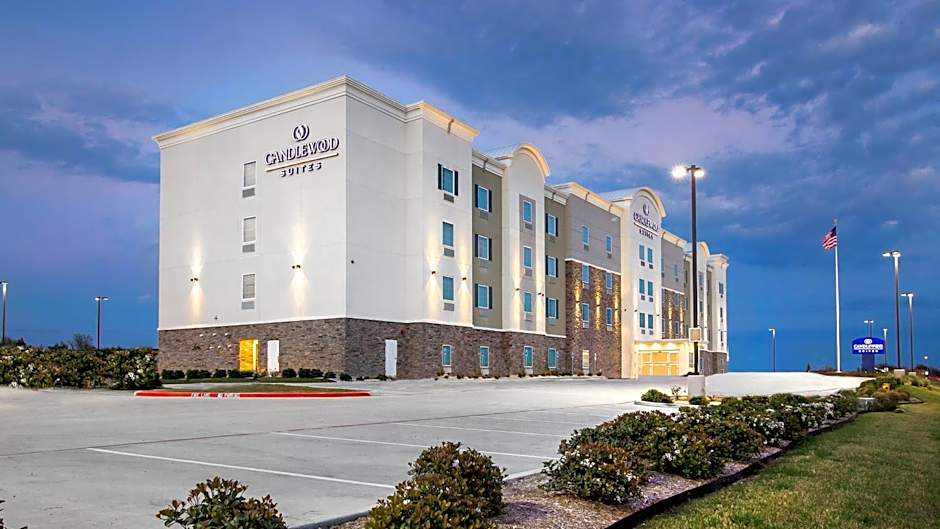 Photo 1 of 50 of Candlewood Suites Waco By IHG