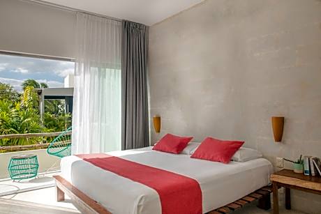 Penthouse Apartment King Bed