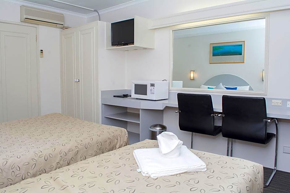 Alexander Motor Inn & Apartments