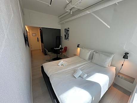 Small Double Room with Kitchenette