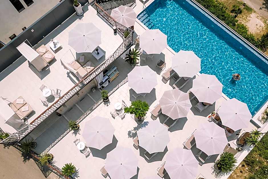 Padam Hotel & SPA