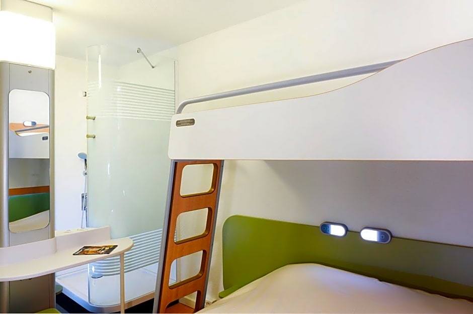 ibis budget Istres Trigance