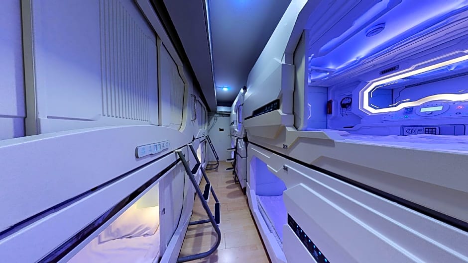 Seaview Capsule Hotel