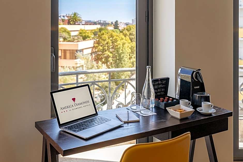 America Diamonds Hotel