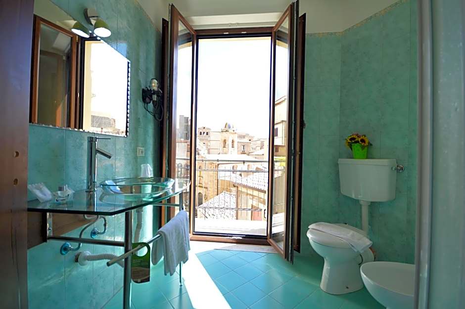 Centro Sicilia Rooms & Suites