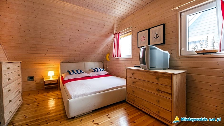 Błękitne domki przy morzu