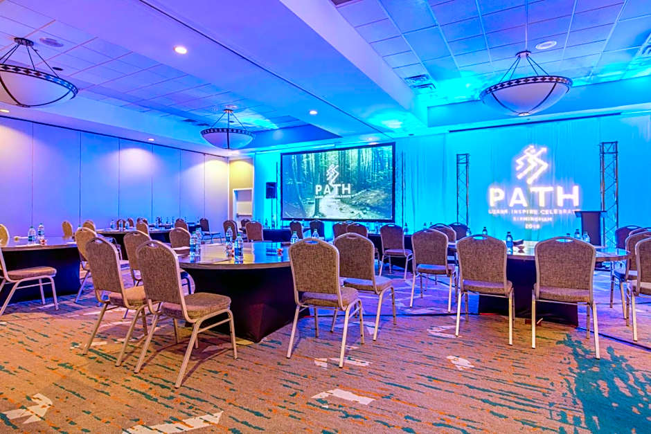 DoubleTree by Hilton Perimeter Park