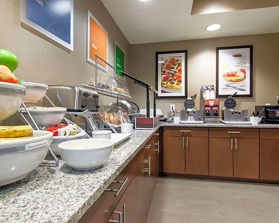 Comfort Suites Central/I-44
