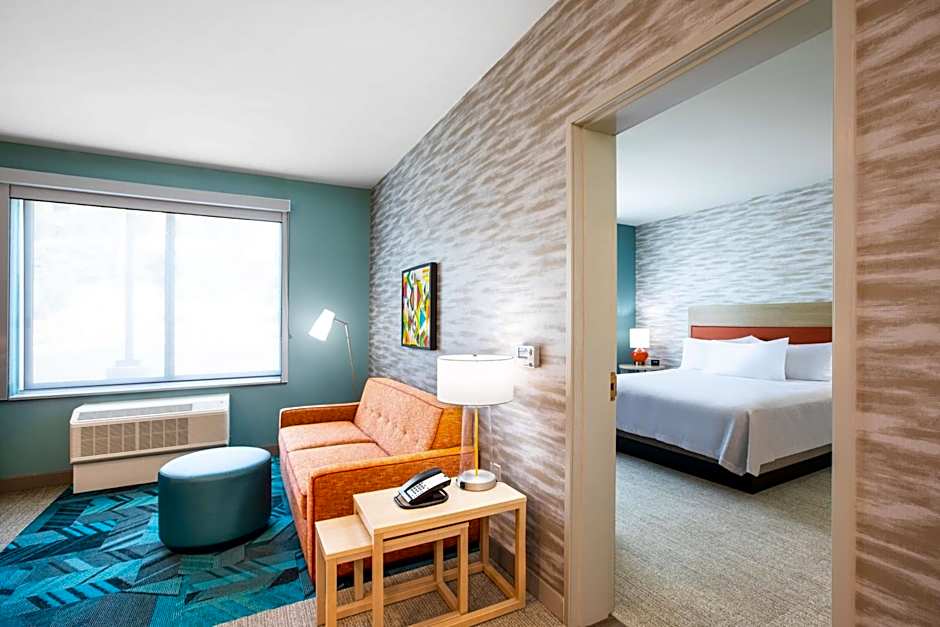 Home2 Suites by Hilton Carlsbad, CA