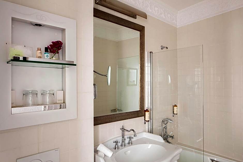 Le 123 Elysees - Astotel