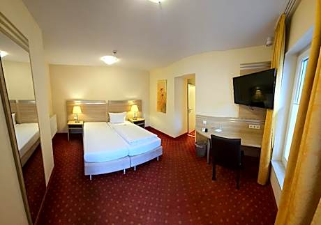Economy Double Room