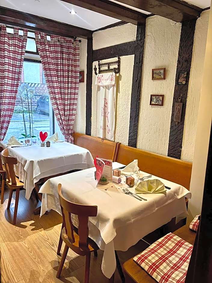 Hotel Restaurant Aux Trois Roses