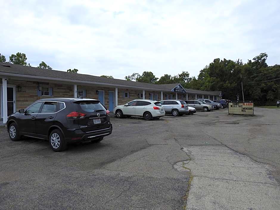 LAWRENCEBURG MOTEL