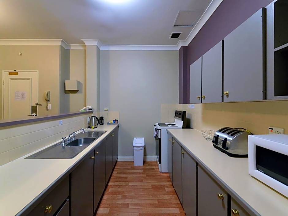 Adelaide Mansions Apartments