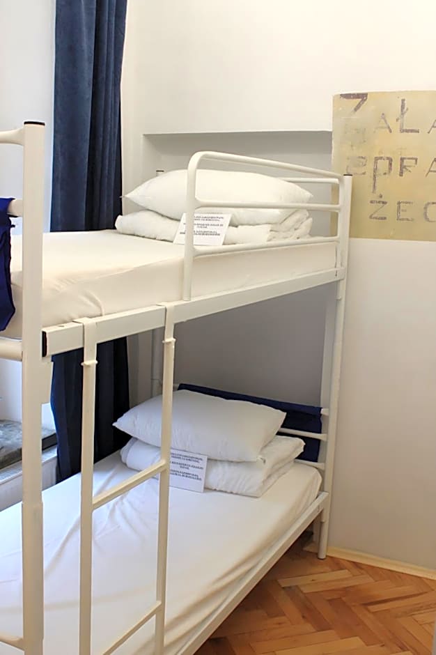 Warsaw Hostel Centrum Private Rooms & Dorms