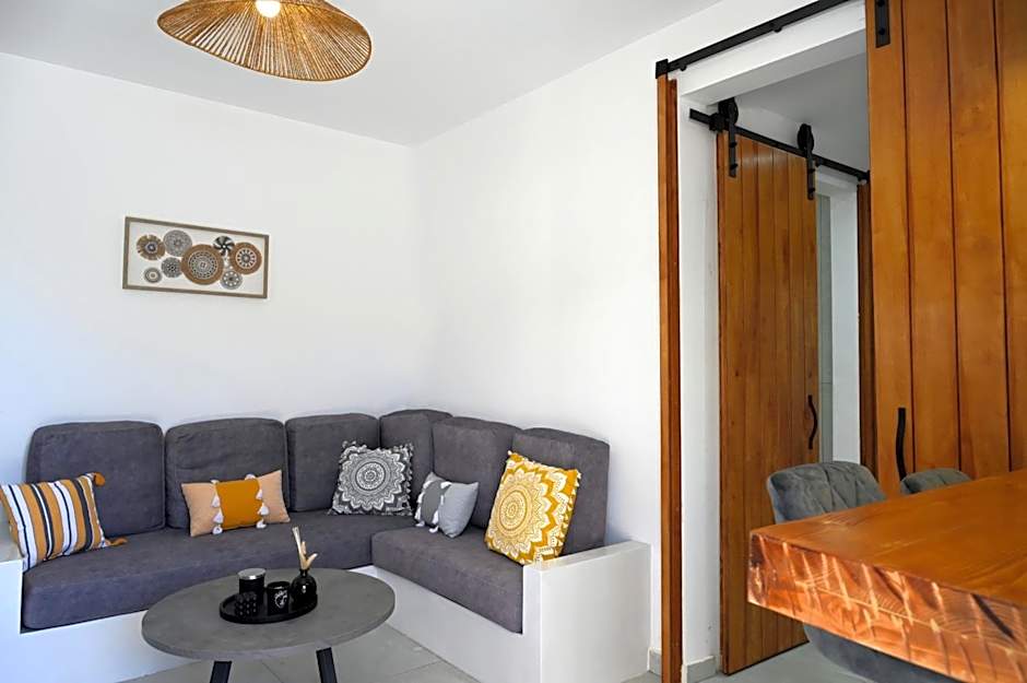 Beachfront cycladic suite Irene Apartments boutique hotel