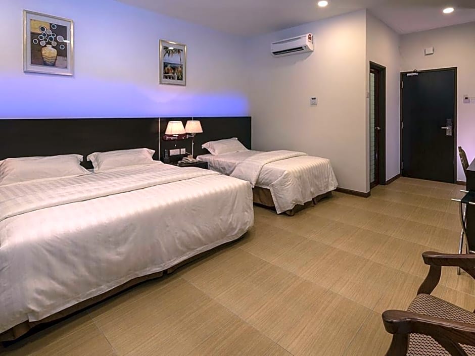 E-Red Hotel Alma Cosmo