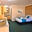 Country Gardens Motor Inn